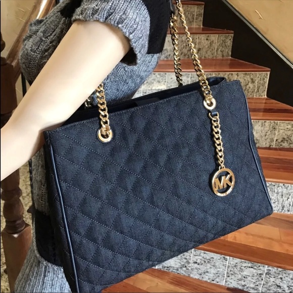 Authentic Michael Kors denim Susannah handbag - Picture 2 of 5